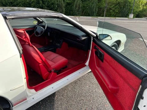 1990 Chevrolet Camaro 3rd Gen - Image 8 of 18