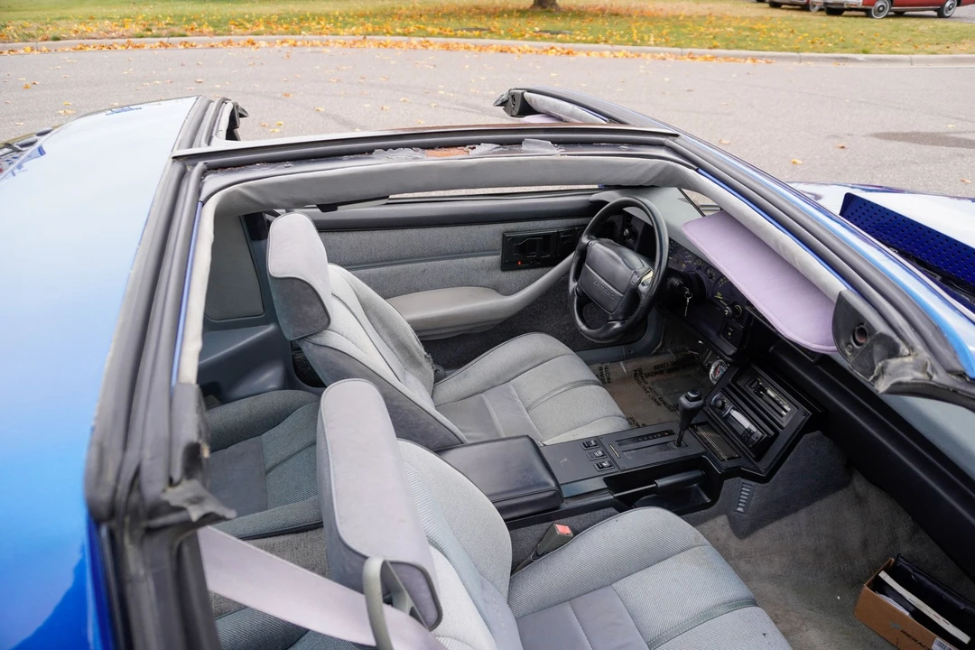 1990 Chevrolet Camaro 3rd Gen - Image 17 of 21
