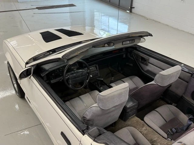 1990 Chevrolet - Image 21 of 21