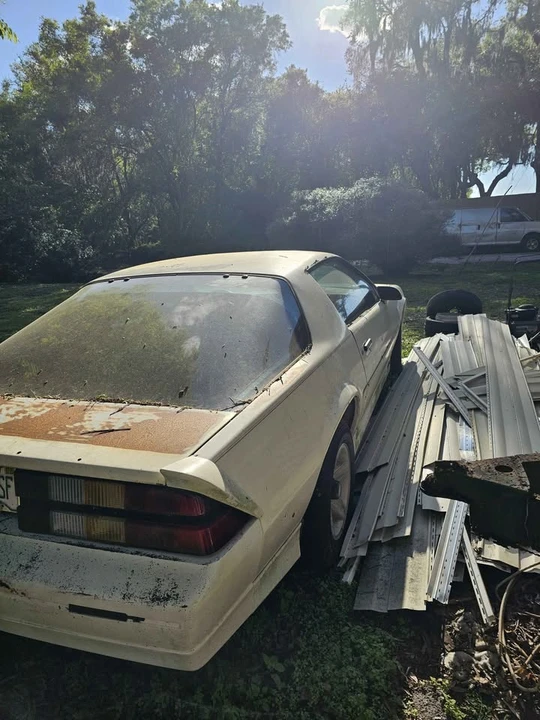 1990 Chevrolet Camaro 3rd Gen - Image 4 of 5