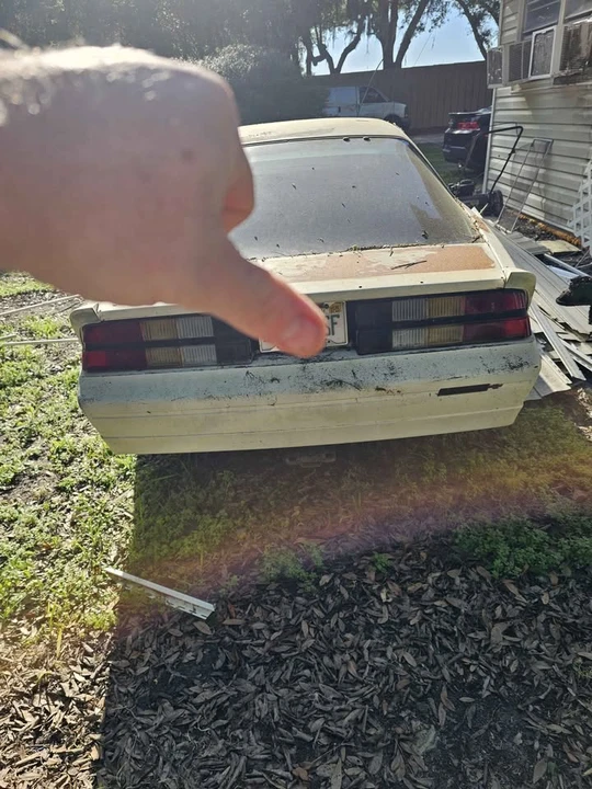 1990 Chevrolet Camaro 3rd Gen - Image 2 of 5