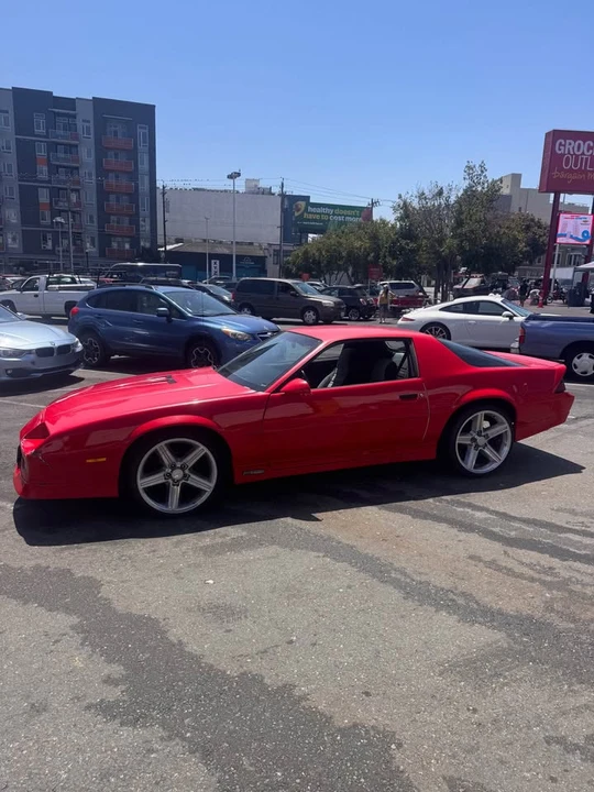 1990 Chevrolet Camaro 3rd Gen - Image 3 of 11
