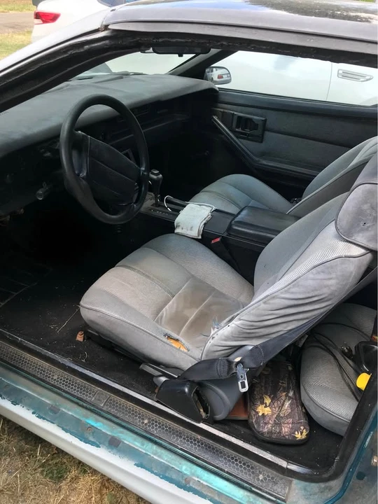 1990 Chevrolet Camaro 3rd Gen - Image 5 of 11