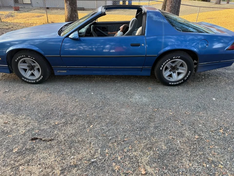 1990 Chevrolet Camaro 3rd Gen - Image 3 of 5