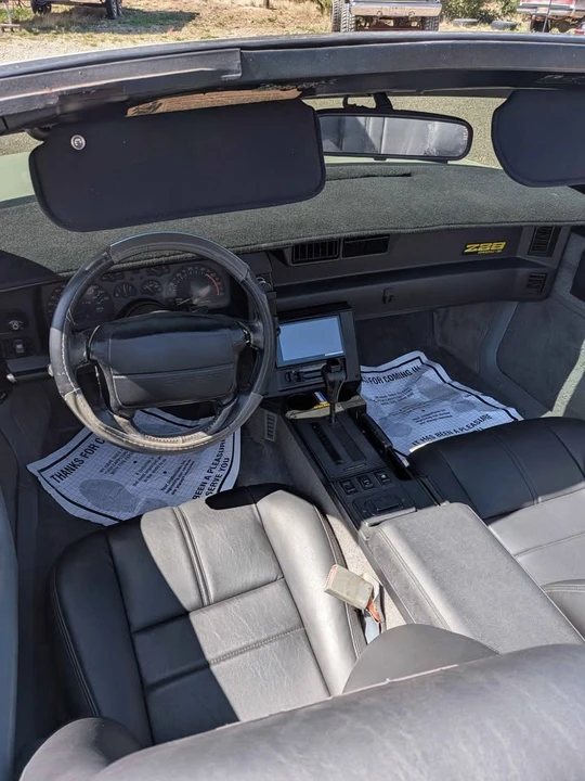 1990 Chevrolet Camaro - Image 10 of 19