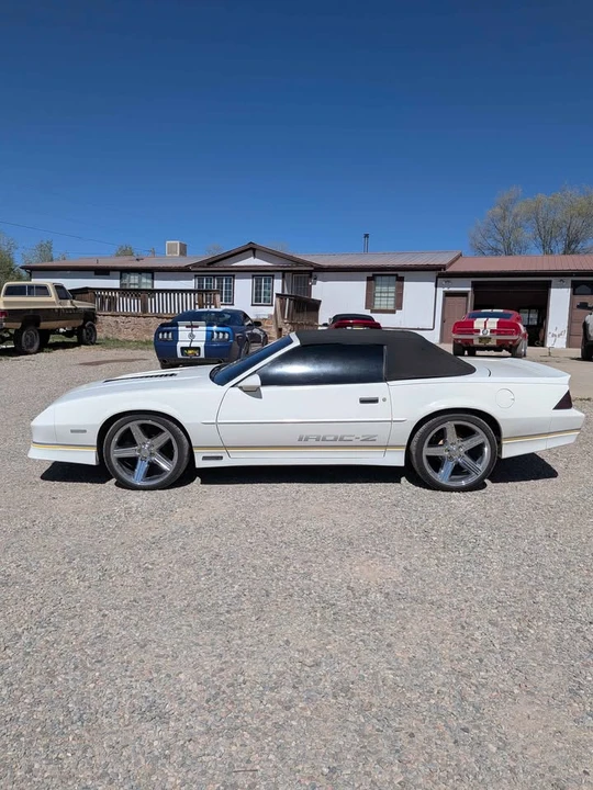 1990 Chevrolet Camaro - Image 5 of 19