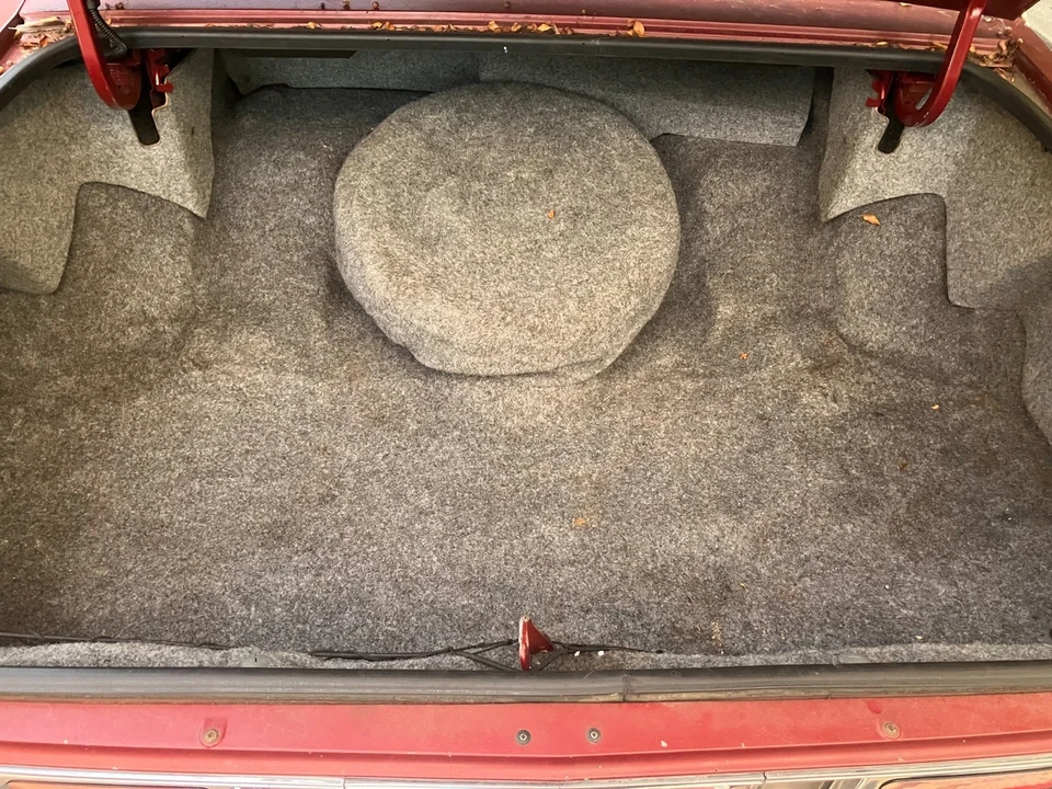 1990 Chevrolet Caprice - Image 20 of 21
