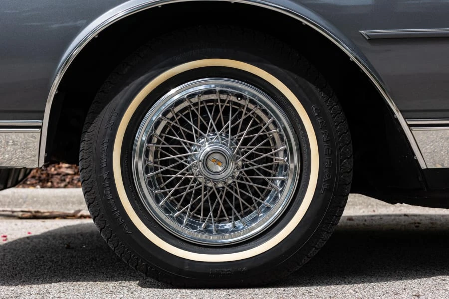 1990 Chevrolet Caprice - Image 20 of 31