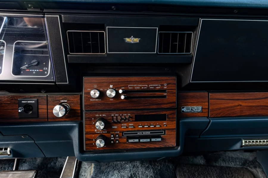 1990 Chevrolet Caprice - Image 23 of 23