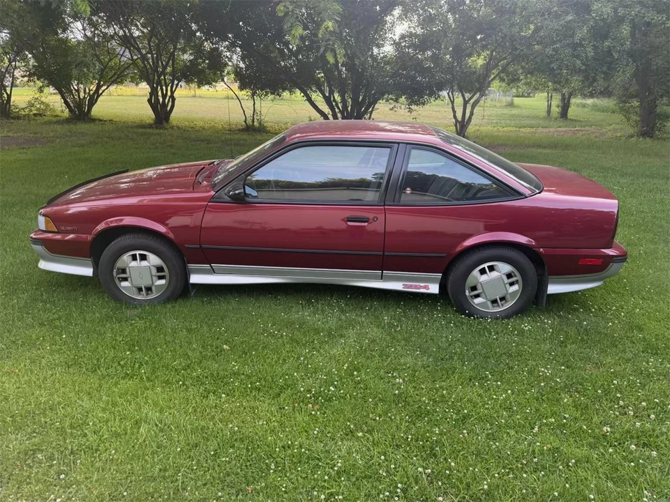 1990 Chevrolet Cavalier - Image 2 of 12