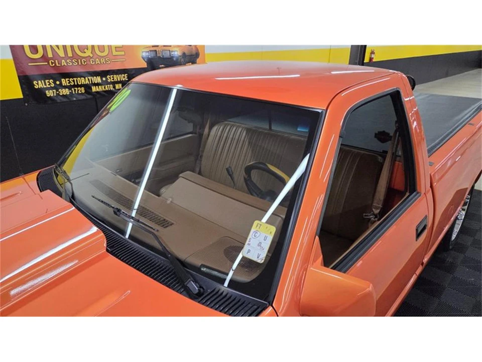 1990 Chevrolet C/K 4th Gen - Image 15 of 31