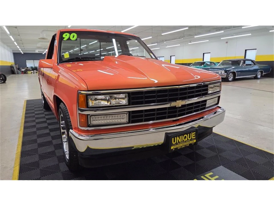 1990 Chevrolet C/K 4th Gen - Image 10 of 31