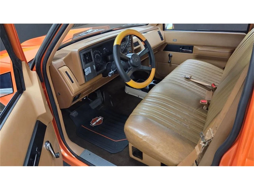 1990 Chevrolet C/K 4th Gen - Image 8 of 31