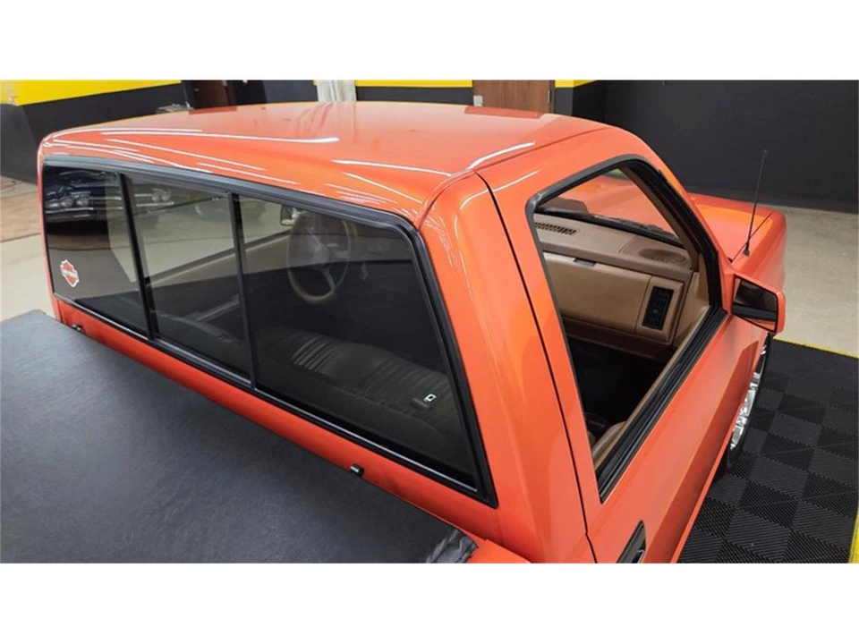 1990 Chevrolet C/K 4th Gen - Image 17 of 31