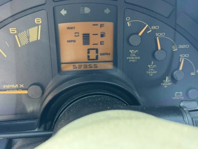 1990 Chevrolet Corvette C4 - Image 19 of 24