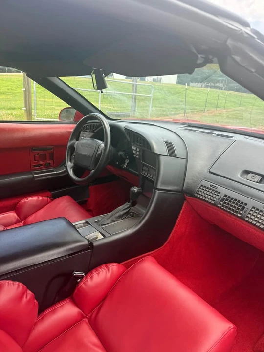 1990 Chevrolet Corvette C4 - Image 6 of 12