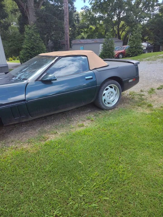1990 Chevrolet Corvette C4 - Image 2 of 5