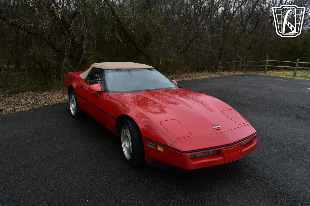 1990 Chevrolet Corvette C4 - Image 9 of 21