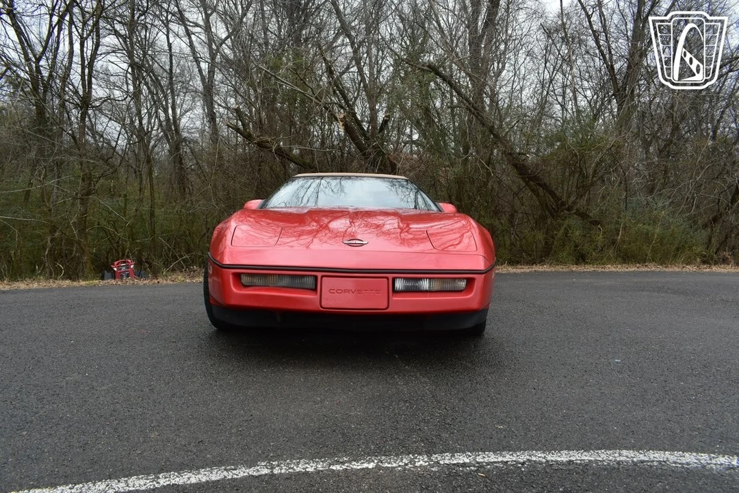 1990 Chevrolet Corvette C4 - Image 17 of 21