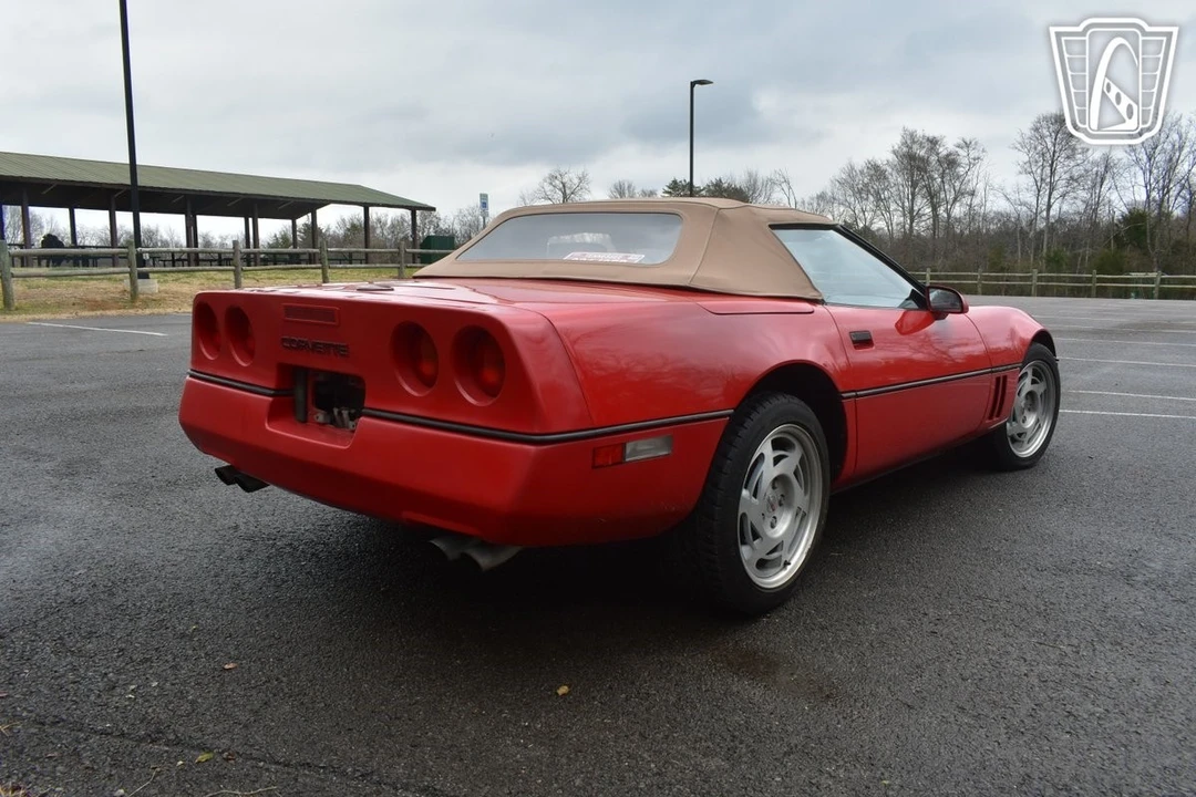 1990 Chevrolet Corvette C4 - Image 14 of 21