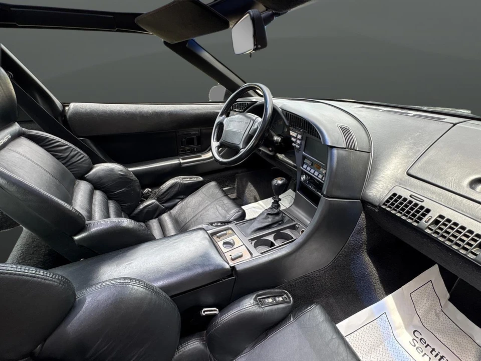 1990 Chevrolet Corvette C4 - Image 21 of 31