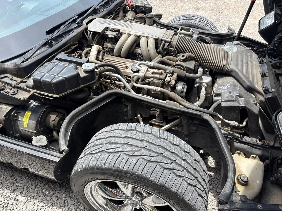 1990 Chevrolet Corvette C4 - Image 30 of 31