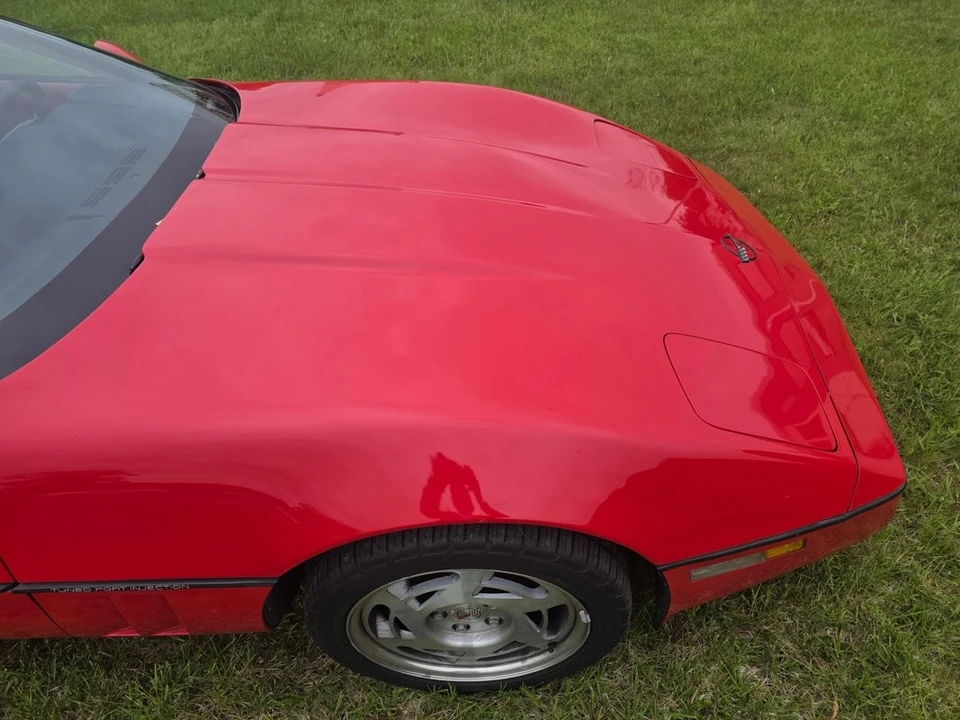 1990 Chevrolet Corvette C4 - Image 18 of 31