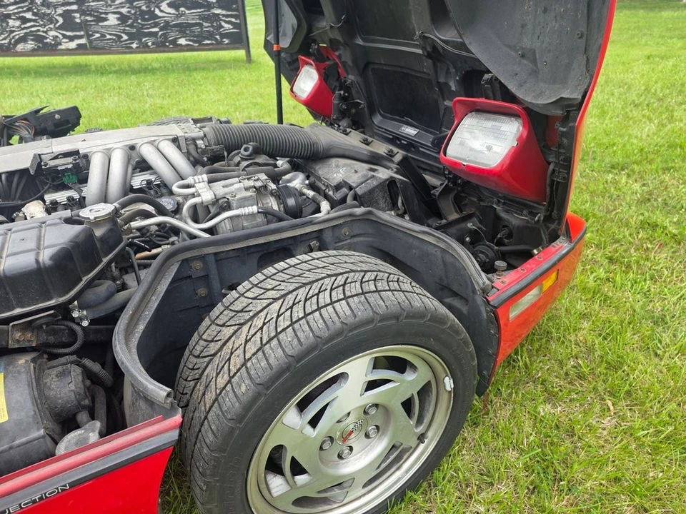 1990 Chevrolet Corvette C4 - Image 27 of 31