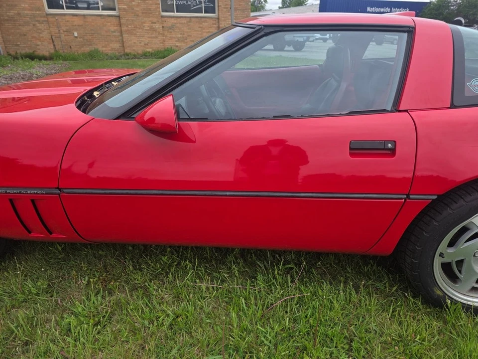 1990 Chevrolet Corvette C4 - Image 7 of 31