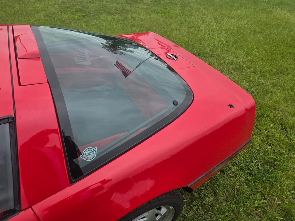 1990 Chevrolet Corvette C4 - Image 22 of 31