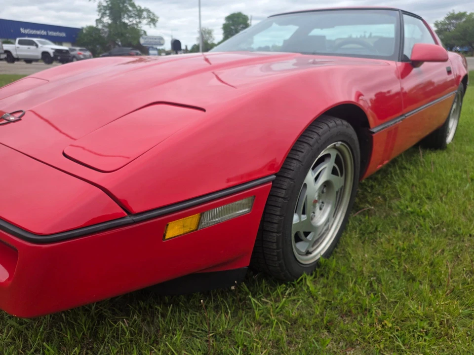 1990 Chevrolet Corvette C4 - Image 6 of 31