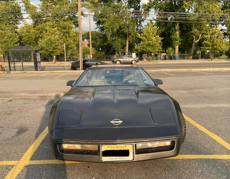 1990 Chevrolet Corvette C4 - Image 14 of 31