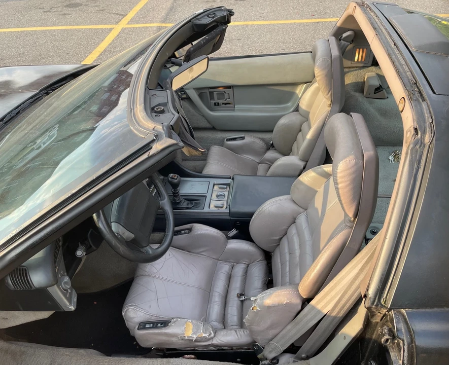 1990 Chevrolet Corvette C4 - Image 2 of 31