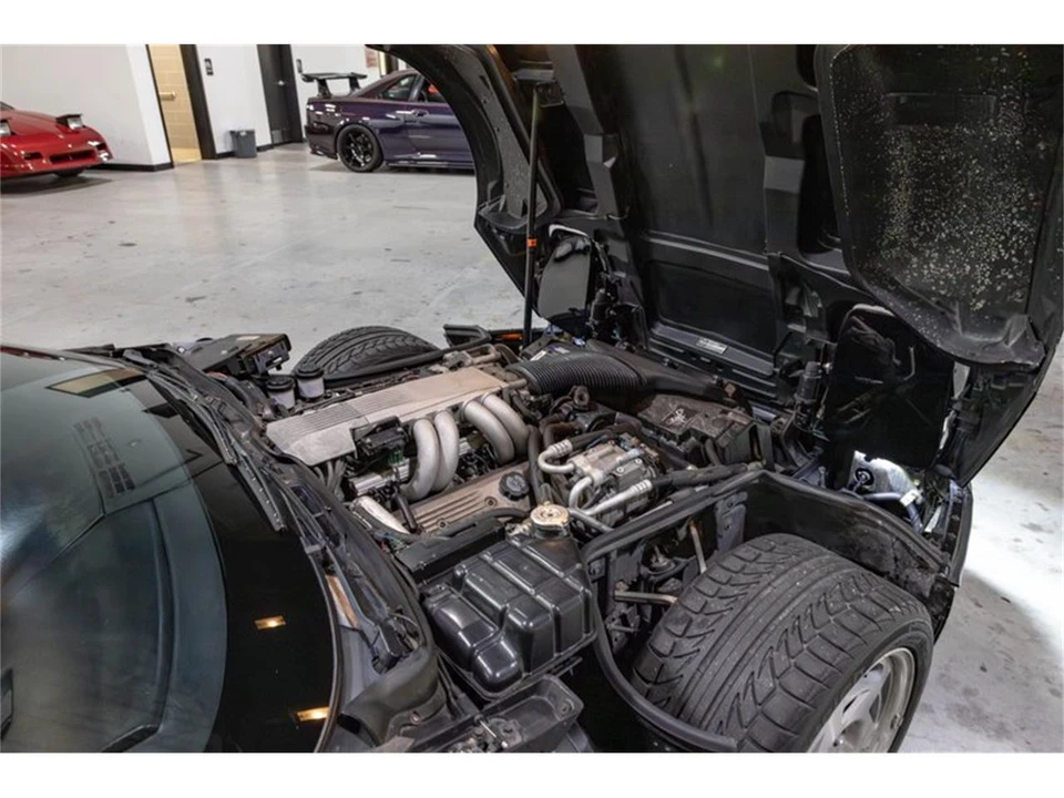 1990 Chevrolet Corvette C4 - Image 18 of 31