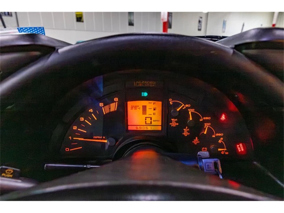 1990 Chevrolet Corvette C4 - Image 14 of 31