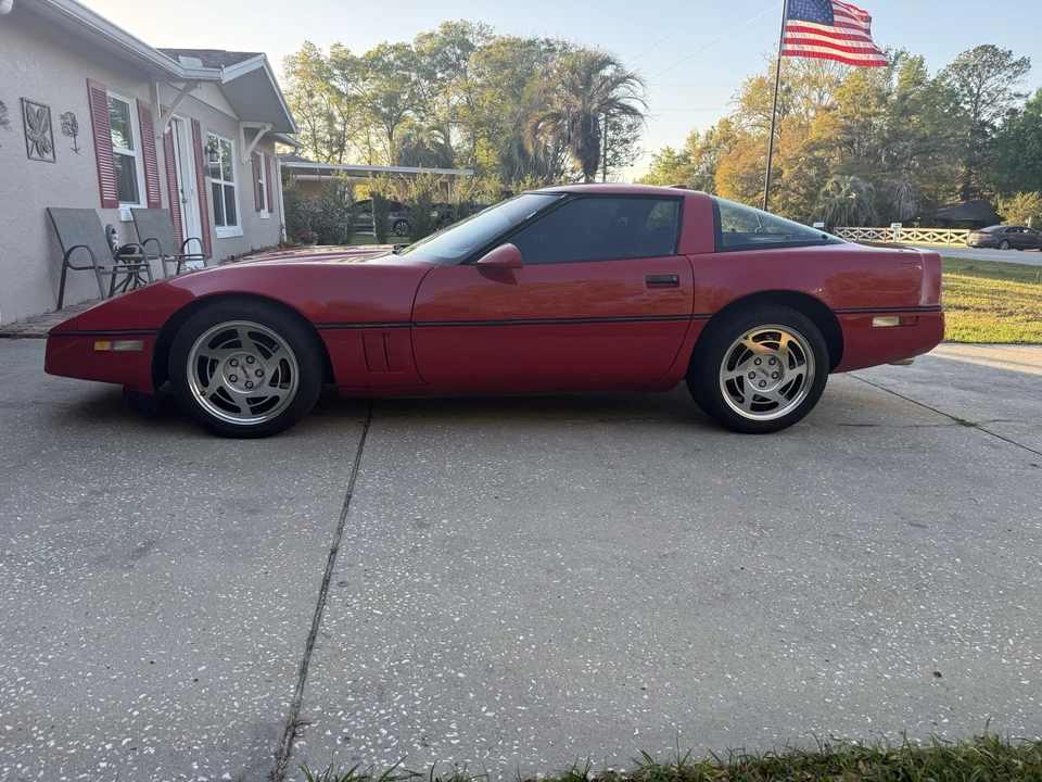 1990 Chevrolet Corvette C4 - Image 6 of 18