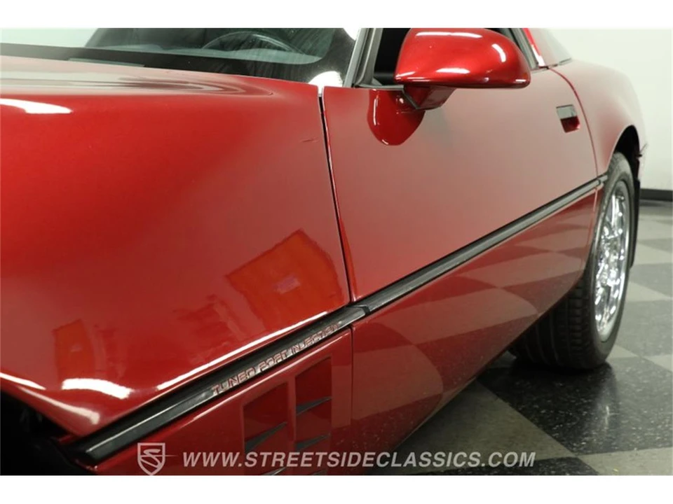 1990 Chevrolet Corvette C4 - Image 22 of 31