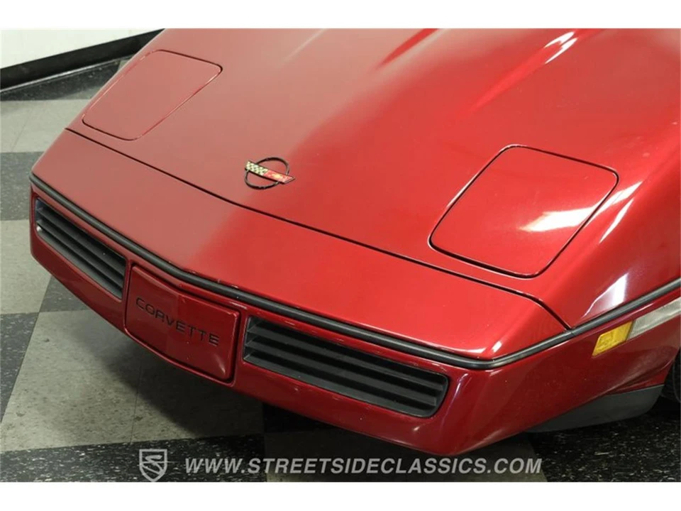 1990 Chevrolet Corvette C4 - Image 19 of 31