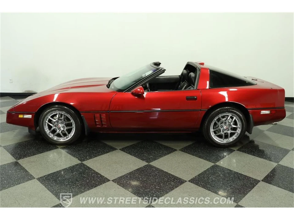 1990 Chevrolet Corvette C4 - Image 2 of 31