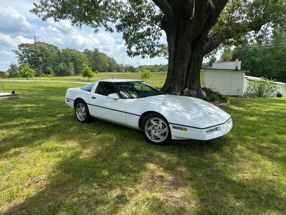 1990 Chevrolet Corvette C4 - Image 3 of 5