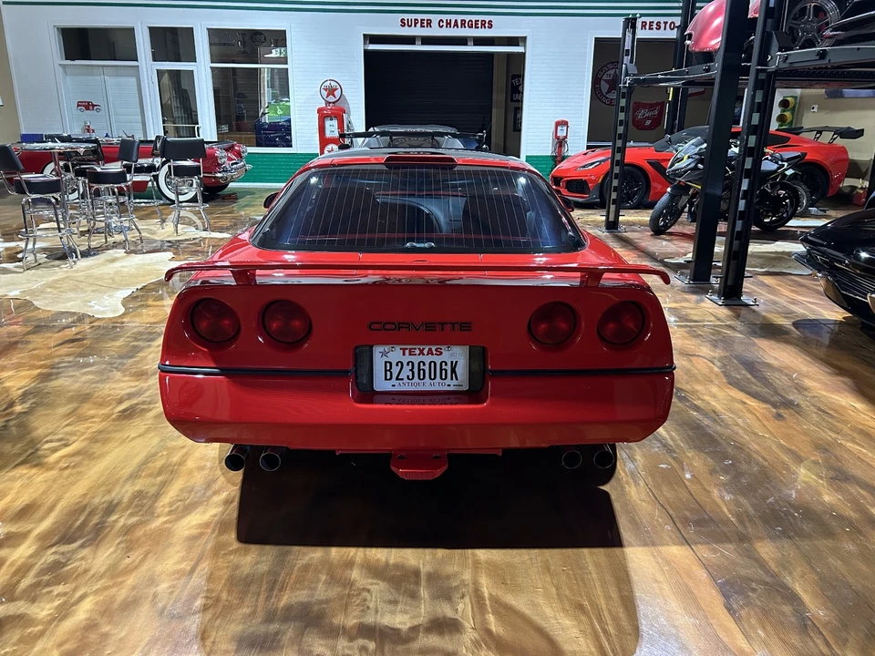 1990 Chevrolet Corvette C4 - Image 8 of 28