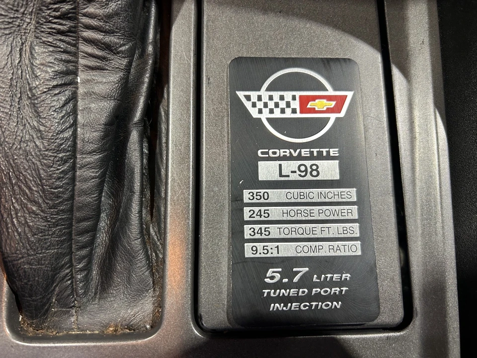1990 Chevrolet Corvette C4 - Image 20 of 28