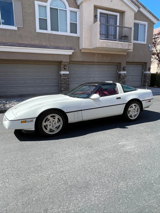 1990 Chevrolet Corvette - Image 22 of 23