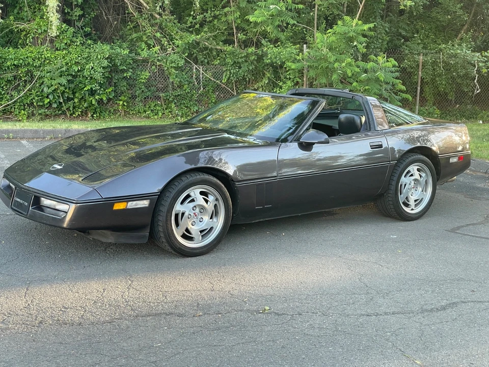 1990 Chevrolet Corvette C4 - Image 6 of 31