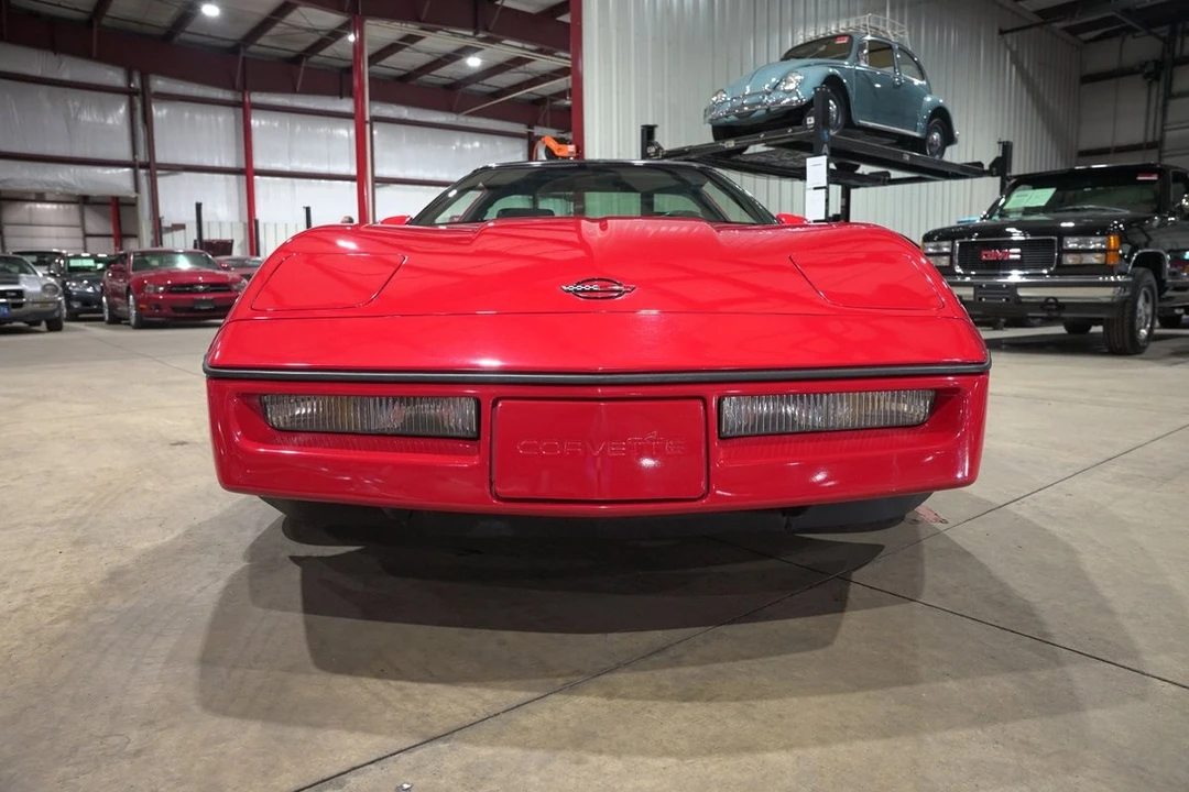 1990 Chevrolet Corvette - Image 13 of 31