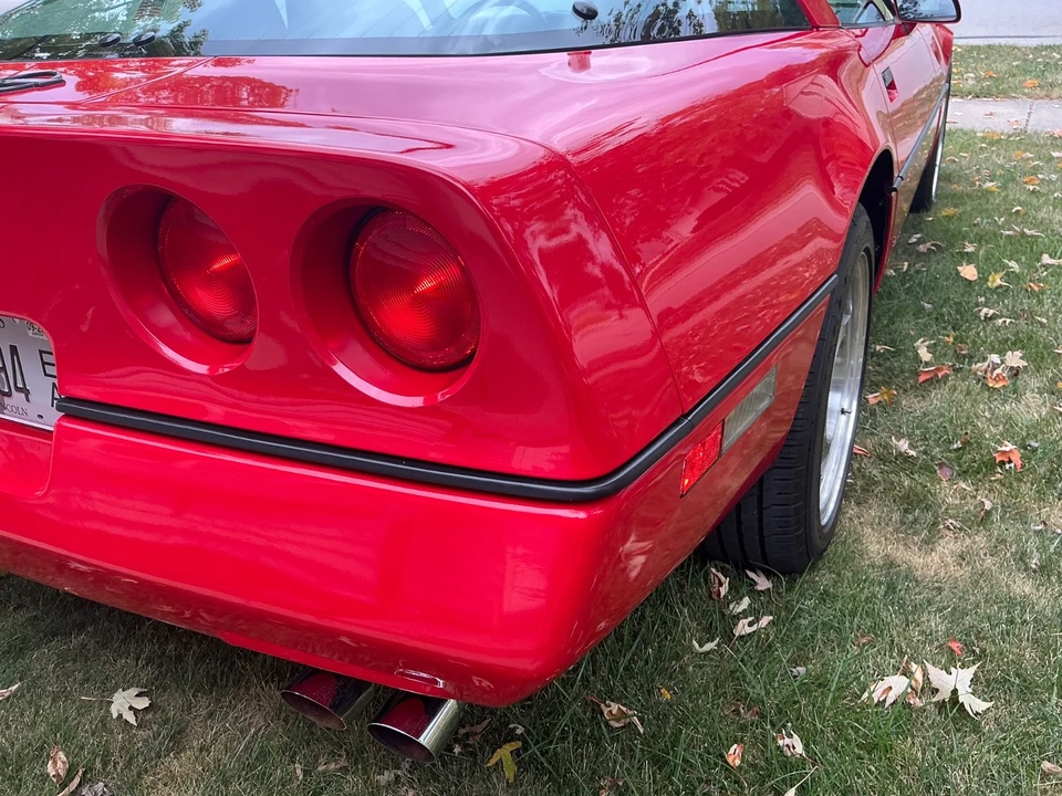 1990 Chevrolet Corvette C4 - Image 7 of 21