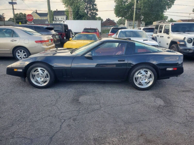 1990 Chevrolet Corvette C4 - Image 8 of 31