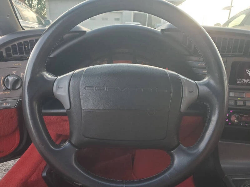 1990 Chevrolet Corvette C4 - Image 30 of 31