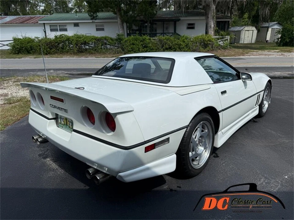 1990 Chevrolet Corvette C4 - Image 6 of 31