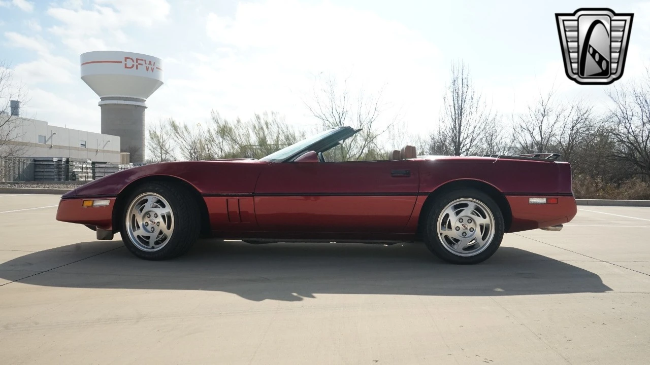 1990 Chevrolet Corvette C4 - Image 4 of 12